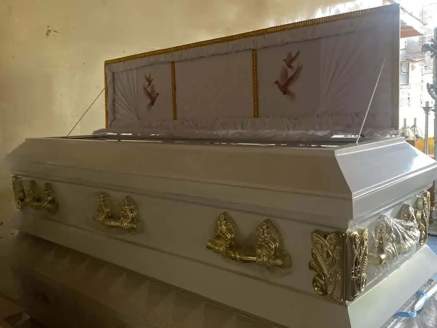 Silver 2 casket